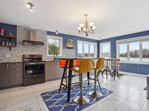 Kitchen - 2 Rue Tétrault, Saint-Mathias-Sur-Richelieu, QC - Indoor Photo Showing Dining Room