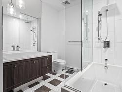 Ensuite bathroom - 