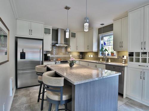 Kitchen - 101 Rue Quévillon, Granby, QC - Indoor Photo Showing Kitchen With Upgraded Kitchen