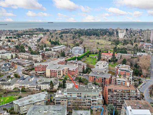 302-828 Rupert Terr, Victoria, BC - Outdoor With View