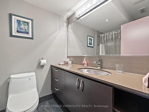 317 Keewatin Ave, Toronto, ON - Indoor Photo Showing Bathroom