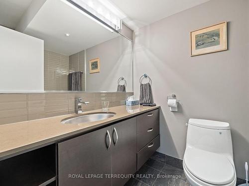 317 Keewatin Ave, Toronto, ON - Indoor Photo Showing Bathroom