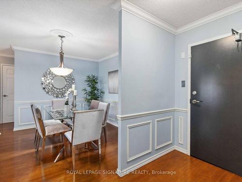 504-8 Lisa St, Brampton, ON - Indoor Photo Showing Dining Room