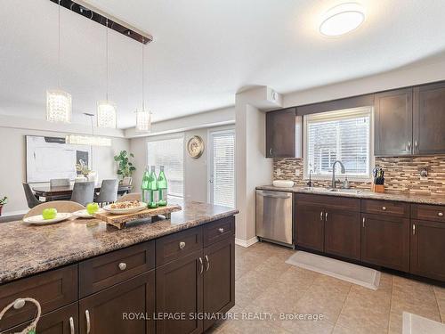 14 Aiken Cres, Orangeville, ON - Indoor Photo Showing Kitchen