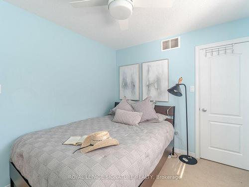 14 Aiken Cres, Orangeville, ON - Indoor Photo Showing Bedroom