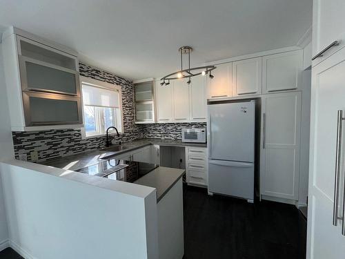 Kitchen - 2915 Rue Boiselle, Boisbriand, QC - Indoor Photo Showing Kitchen