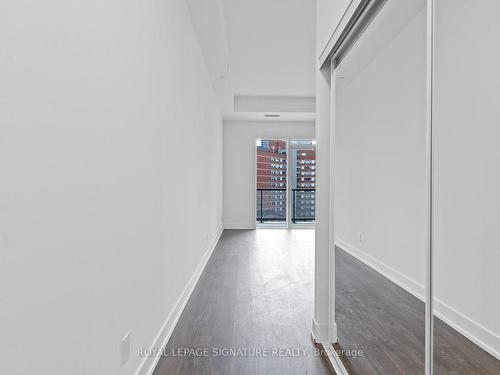 705-308 Jarvis St, Toronto, ON - Outdoor With View