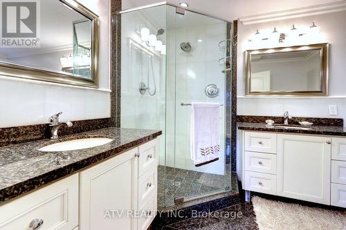 31 Shaver Avenue S, Toronto, ON - Indoor Photo Showing Bathroom