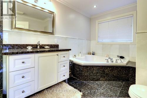 31 Shaver Avenue S, Toronto, ON - Indoor Photo Showing Bathroom