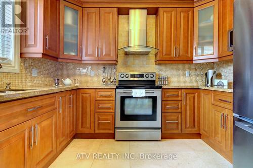 31 Shaver Avenue S, Toronto, ON - Indoor Photo Showing Kitchen