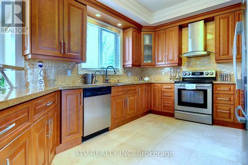 31 Shaver Avenue S, Toronto, ON - Indoor Photo Showing Kitchen