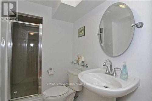 110 Whitney Place, Vaughan, ON - Indoor Photo Showing Bathroom