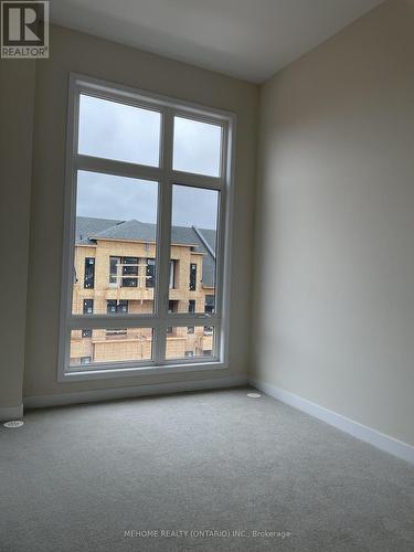 3086 Perkins Way, Oakville, ON - Indoor Photo Showing Other Room