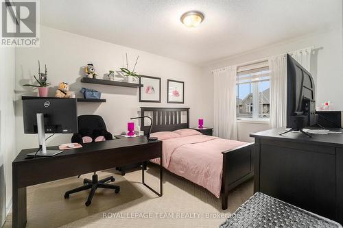 512 Clarington Avenue, Ottawa, ON - Indoor Photo Showing Bedroom