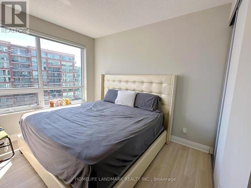 806 - 398 Highway 7 East, Richmond Hill, ON - Indoor Photo Showing Bedroom