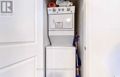 2219 - 349 Rathburn Road W, Mississauga, ON - Indoor Photo Showing Laundry Room