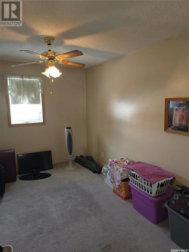 845 Pasqua Street, Regina, SK - Indoor