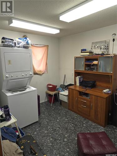 845 Pasqua Street, Regina, SK - Indoor Photo Showing Laundry Room