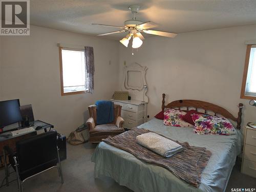 845 Pasqua Street, Regina, SK - Indoor Photo Showing Bedroom