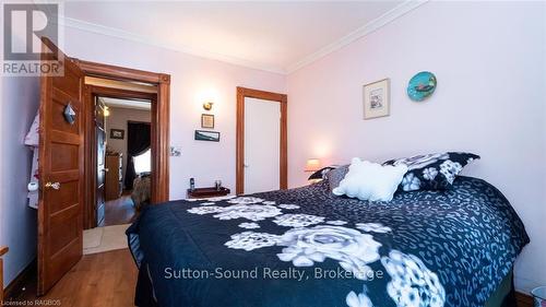 967 4Th Avenue W, Owen Sound, ON - Indoor Photo Showing Bedroom