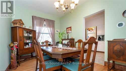 967 4Th Avenue W, Owen Sound, ON - Indoor Photo Showing Dining Room