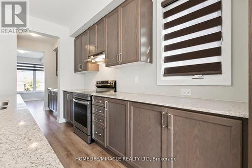 27 Assunta Lane, Clarington, ON - Indoor Photo Showing Kitchen