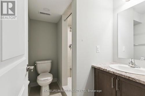 27 Assunta Lane, Clarington, ON - Indoor Photo Showing Bathroom