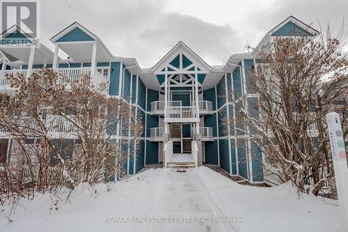 2020 - 90 Highland Drive, Oro-Medonte, ON - Outdoor With Balcony With Facade