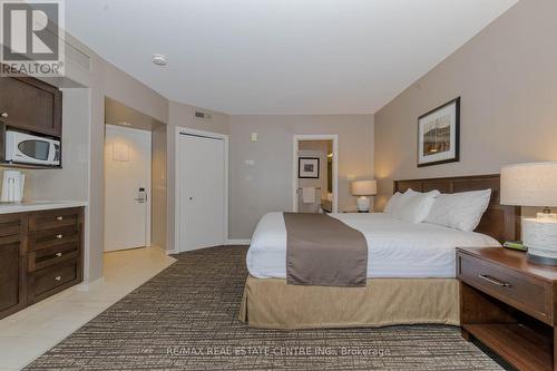 2020 - 90 Highland Drive, Oro-Medonte, ON - Indoor Photo Showing Bedroom