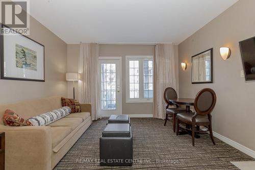 2020 - 90 Highland Drive, Oro-Medonte, ON - Indoor Photo Showing Living Room