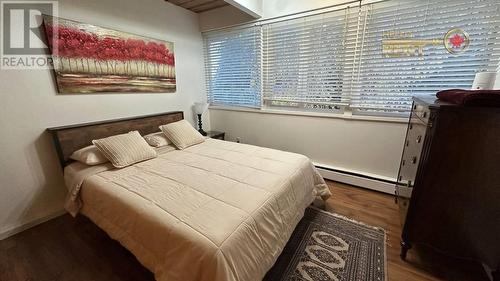 640 E Queens Road, North Vancouver, BC - Indoor Photo Showing Bedroom