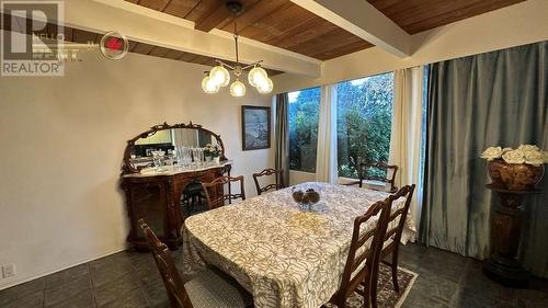 640 E Queens Road, North Vancouver, BC - Indoor Photo Showing Dining Room