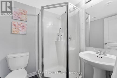 165 Poplin Street, Ottawa, ON - Indoor Photo Showing Bathroom