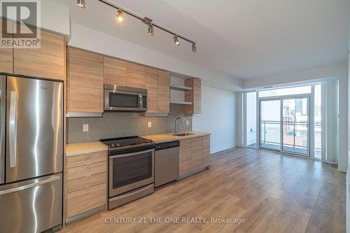 Ph20 - 525 Adelaide Street W, Toronto, ON - Indoor Photo Showing Kitchen With Stainless Steel Kitchen