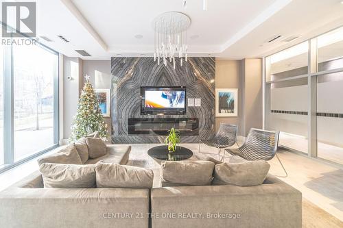 Ph20 - 525 Adelaide Street W, Toronto, ON - Indoor Photo Showing Living Room With Fireplace