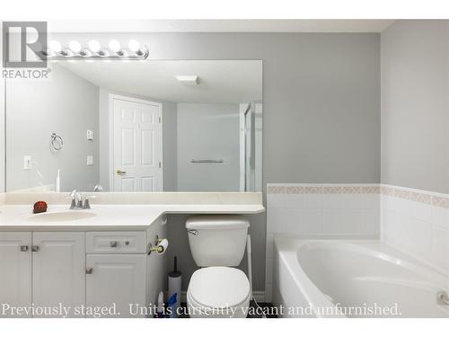 555 Houghton Road Unit# 118, Kelowna, BC - Indoor Photo Showing Bathroom