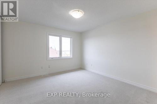 110 Bluestone Street, Ottawa, ON - Indoor Photo Showing Other Room