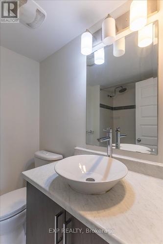 110 Bluestone Street, Ottawa, ON - Indoor Photo Showing Bathroom