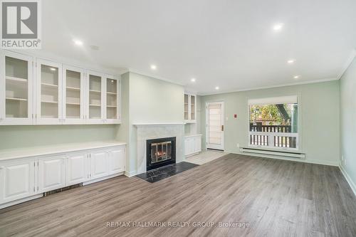 4 - 160 Bruyere Street, Ottawa, ON - Indoor Photo Showing Living Room With Fireplace