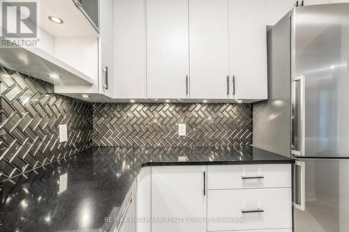 4 - 160 Bruyere Street, Ottawa, ON - Indoor Photo Showing Kitchen