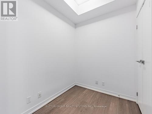 3016 - 98 Lilian Street, Toronto, ON - Indoor Photo Showing Other Room