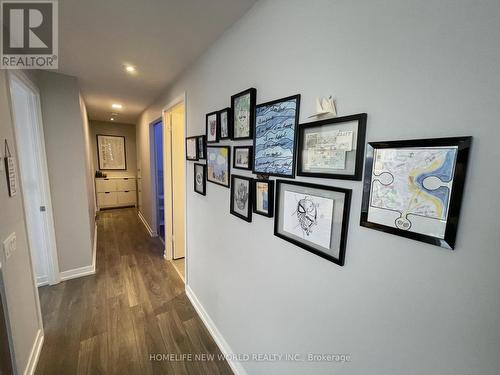 5709 - 898 Portage Parkway, Vaughan, ON - Indoor Photo Showing Other Room