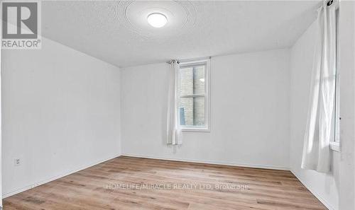 22 William Street S, Minto, ON - Indoor Photo Showing Other Room