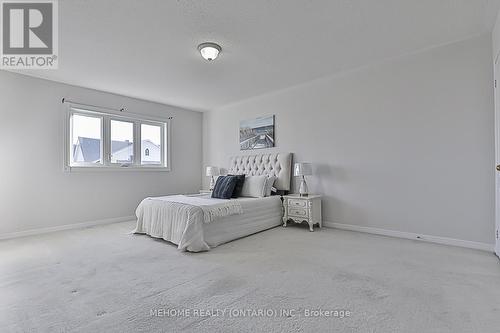 48 Pike Lane, Markham, ON - Indoor Photo Showing Bedroom