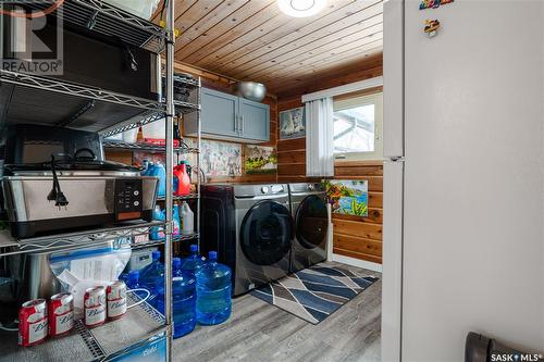 608 Scarborough Street, Saskatchewan Beach, SK - Indoor Photo Showing Laundry Room