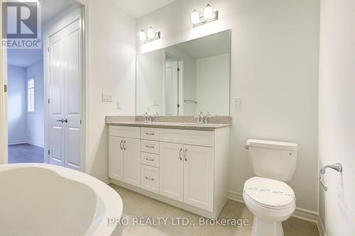 1225 Granary Street, Oakville, ON - Indoor Photo Showing Bathroom