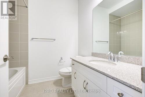 1225 Granary Street, Oakville, ON - Indoor Photo Showing Bathroom