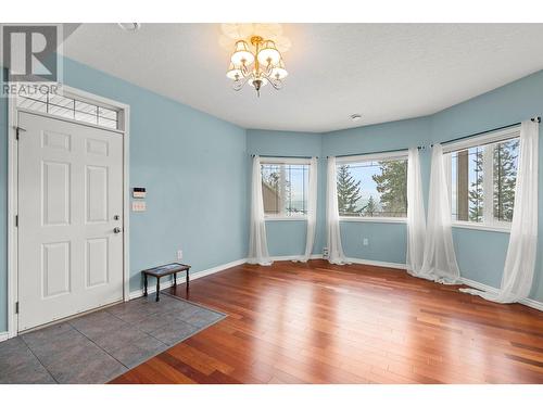 5475/5477 Kingsview Road, Vernon, BC - Indoor Photo Showing Other Room