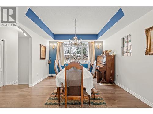 5475/5477 Kingsview Road, Vernon, BC - Indoor Photo Showing Dining Room