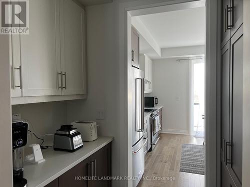 314 Laplante Street, Newmarket, ON - Indoor Photo Showing Kitchen